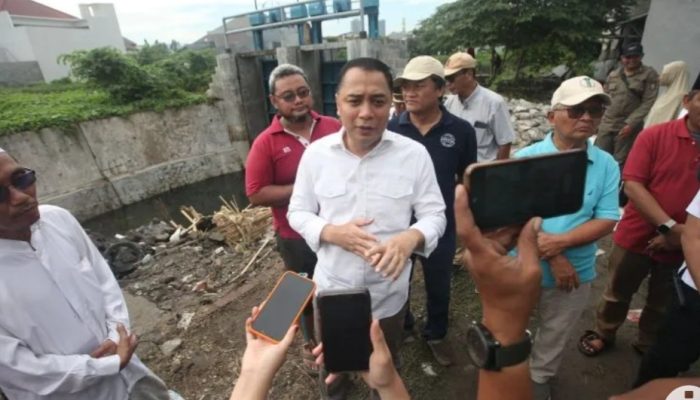 Pemkot Surabaya bangun bozem atasi banjir
