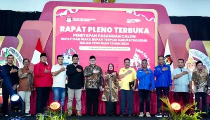 KPU Kediri tetapkan Dhito-Dewi sebagai bupati-wabup terpilih
