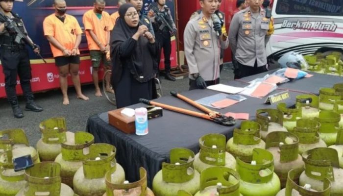 Polres Bojonegoro tangkap sindikat pencuri tabung LPG