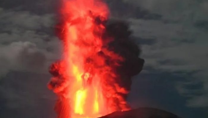 BNPB sebut aktivitas vulkanik tiga gunung berapi jadi fokus siaga darurat