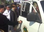 Madiun salurkan 15 unit mobil desa siaga