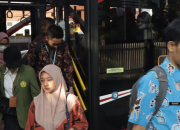 Trans Jatim Koridor VII Ditolak Masuk Terminal Joyoboyo, Wali Kota Eri Ingatkan Pentingnya Integrasi Transportasi di Surabaya