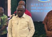 Menteri HAM Larangan Pengibaran Bendera Fiksi “One Piece” Sejajar Merah Putih Adalah Upaya Jaga Simbol Negara