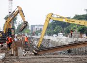 Wali Kota Surabaya Murka di Lokasi Proyek Prapen, Kontraktor Terciduk Kurangi Jumlah Pekerja
