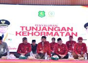 Jaga Fondasi Moral Daerah, Sumenep Berikan Tunjangan Kehormatan untuk 1.225 Guru Ngaji