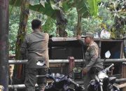 Satpol PP Bongkar Lapak Liar di Atas Saluran Air , Tertibkan Jalan Johar dan Sulung