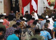 Wali Kota Surabaya Pimpin Istigasah di Balai Kota Surabaya , Doa Bersama Untuk Sumatera