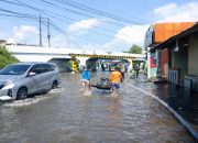 Genangan Sempat Tutup Badan Jalan di Viaduk Gempol, Pompa Apung Dikerahkan