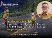 Pemeliharaan Rutin Jalan di Ruas Batas Kota Bojonegoro – Pajeng, UPT PJJ Bojonegoro Tambal Lubang dengan Aspal Panas