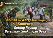 Babinsa dan Warga Desa Langsar Sumenep Gotong Royong Bersihkan Lingkungan Desa