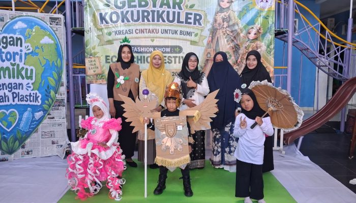 Kreasi Cinta untuk Bumi, PAUD Anissa Bangah Sidoarjo Sukses Gelar ECO Chic Festival 2026