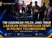 Tim Gabungan Polda Jawa Timur Lakukan Pemeriksaan Senpi di Polres Tulungagung