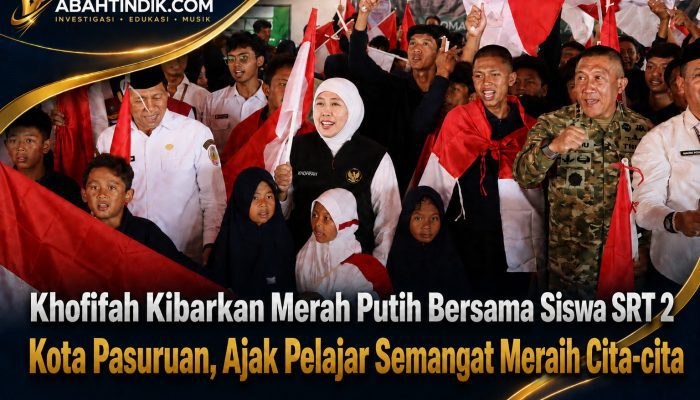Khofifah Kibarkan Merah Putih Bersama Siswa SRT 2 Kota Pasuruan, Ajak Pelajar Semangat Meraih Cita-cita